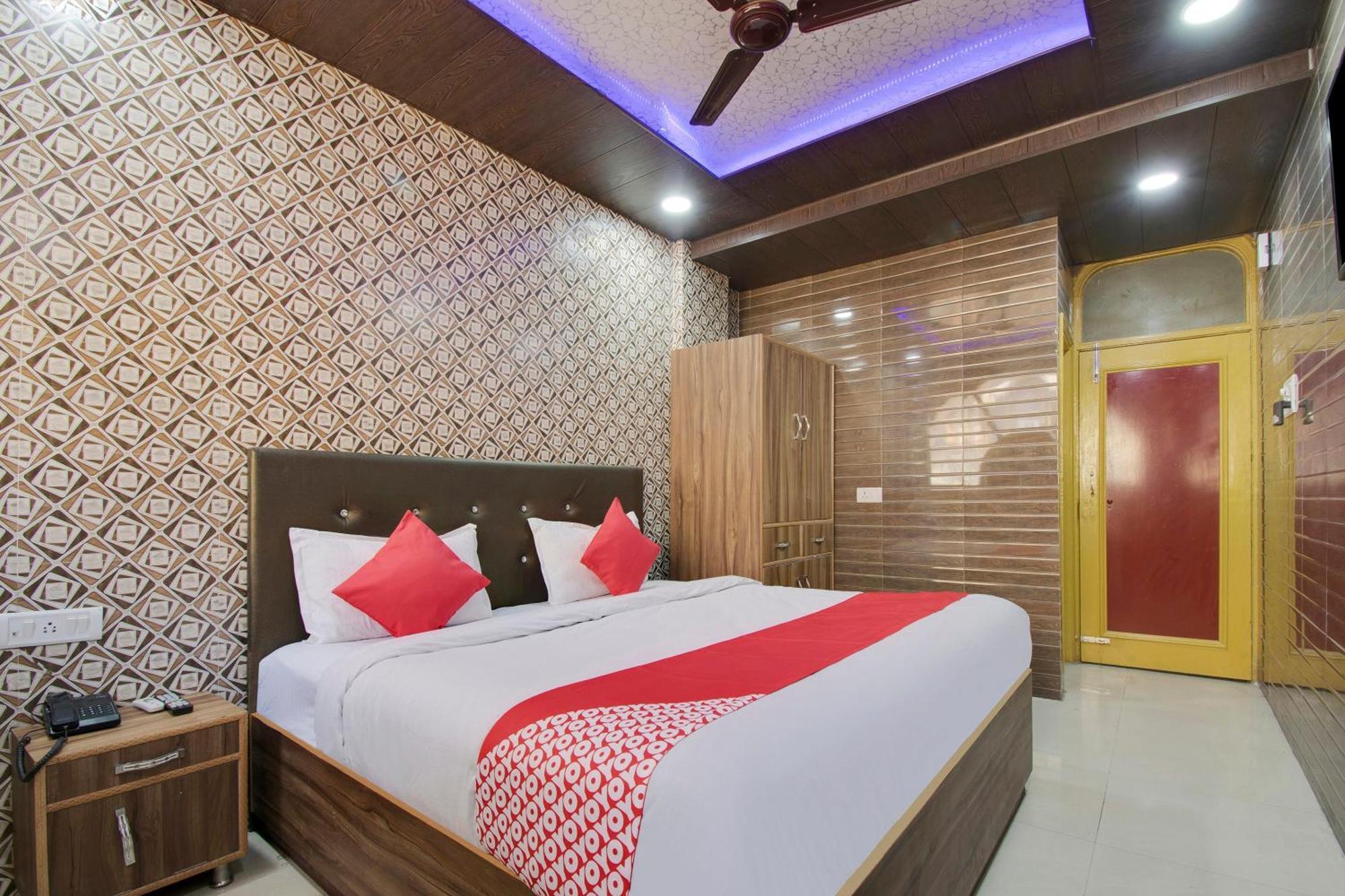 Hotel O Ajay Jammu Extérieur photo